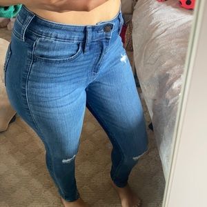 3/$35 hollister high waisted jeans